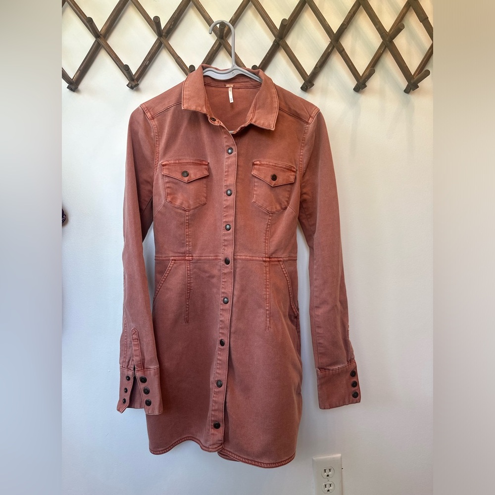 FREE PEOPLE Gorgeous Dust Pink Jean Front Snap Jacket/dress XS see photos